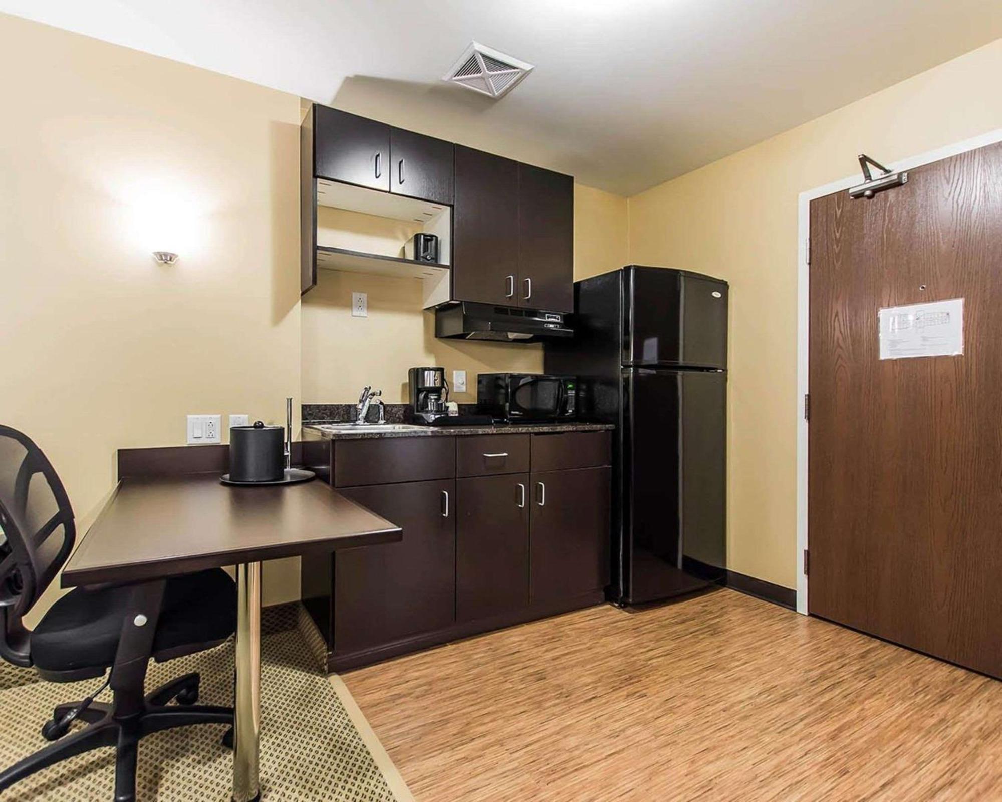 Quality Inn Moncton Exterior foto