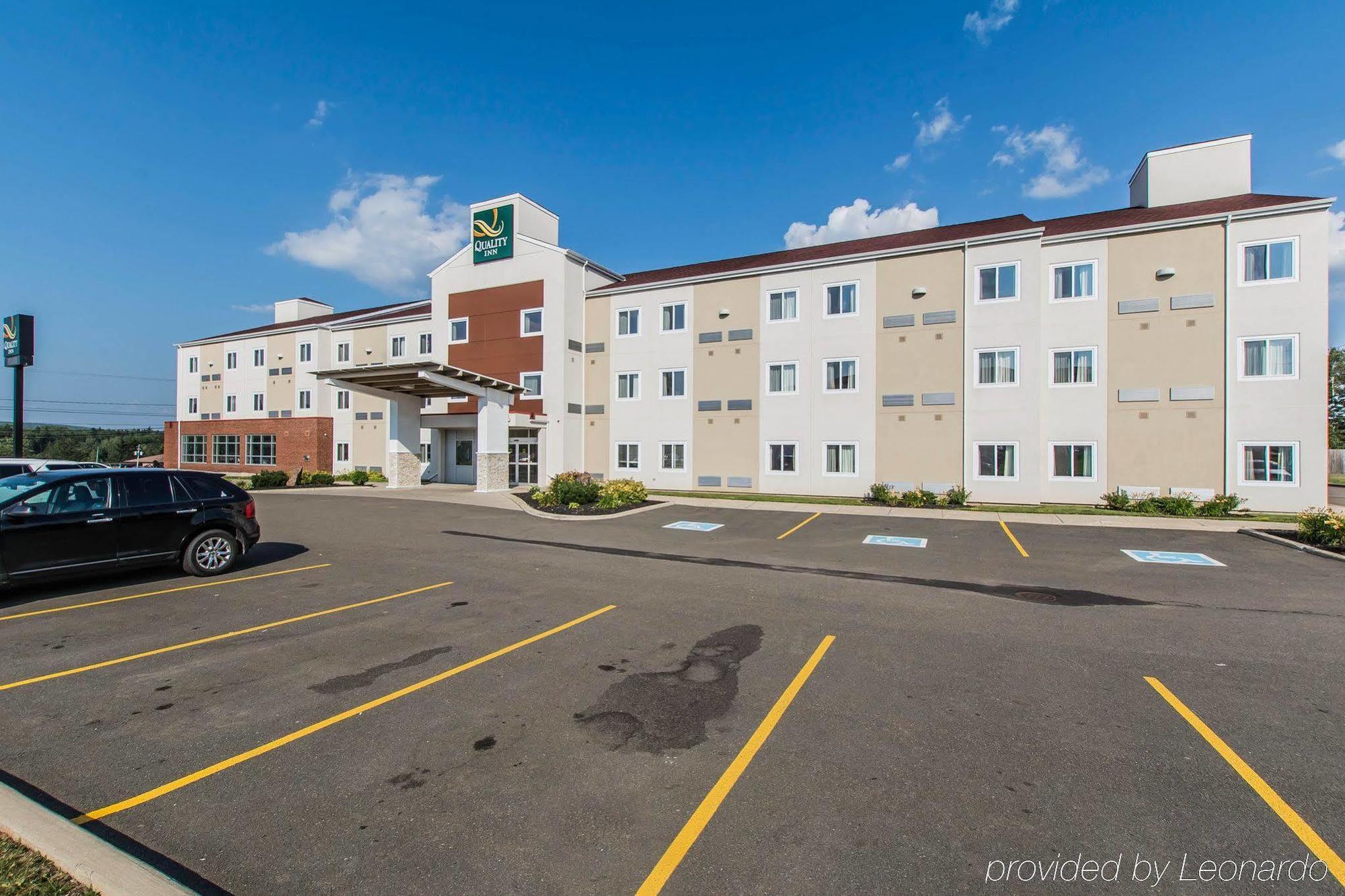 Quality Inn Moncton Exterior foto